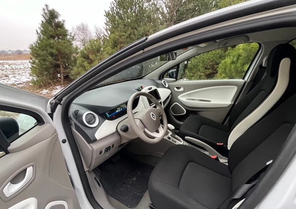 Renault Zoe cena 47900 przebieg: 69000, rok produkcji 2018 z Marki małe 137